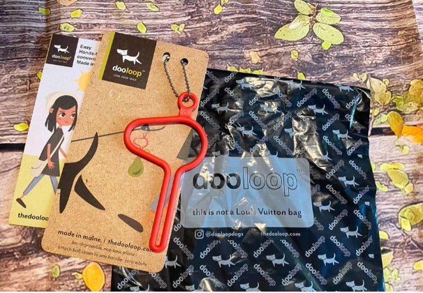 Hot Mess Housewife Knows You Need to Keep Your Hands Free!